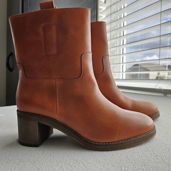 NWOT!!! Free People Tabby Bootie Color Tuscan Tan Cognac Size EU 39.5/ US 9-9.5 - Picture 6 of 6